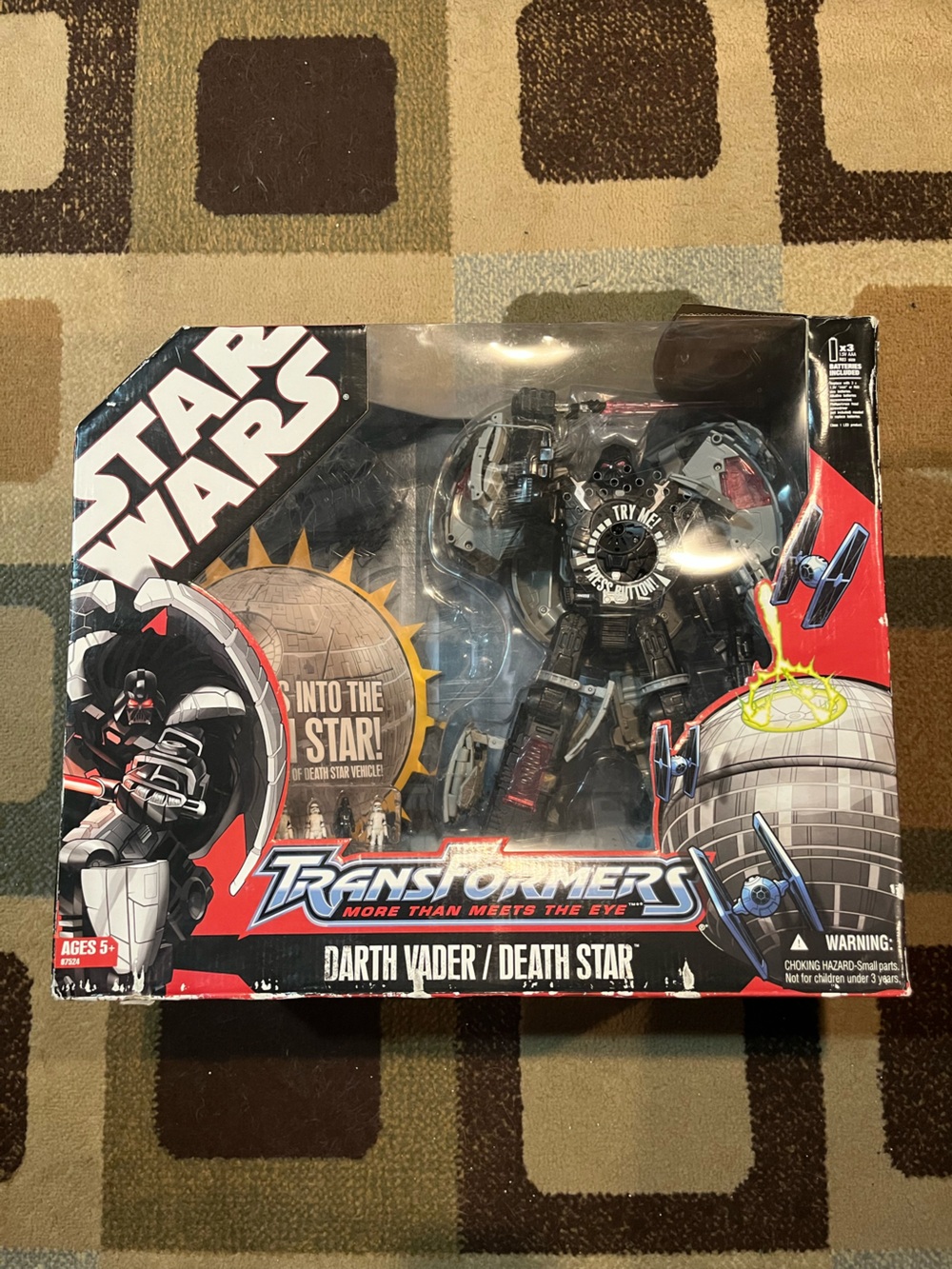 Star Wars Transformers Darth Vader & Death Star Action Figure